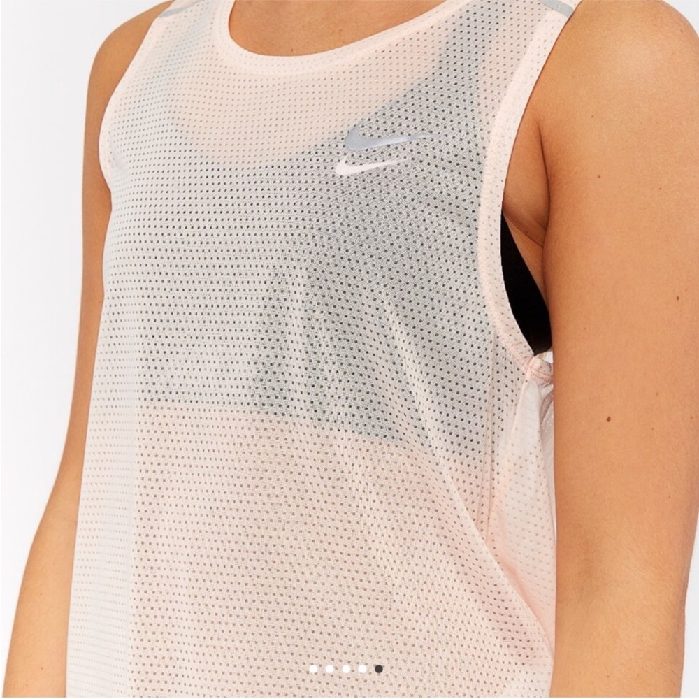 Nike Women’s Pink Breathe Mesh Running Tank/Nike Victory Shape High Support Bra - Picture 4 of 15